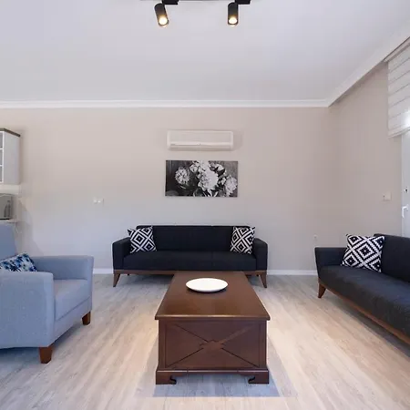 Villa Splendid Vacation Homes With Pool And Garden In Marmaris *