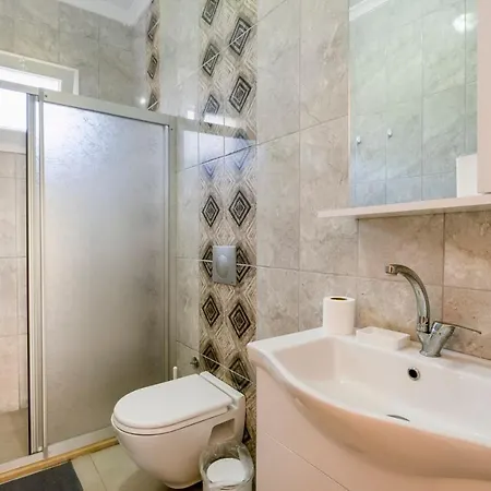 Splendid Vacation Homes With Pool And Garden In Marmaris